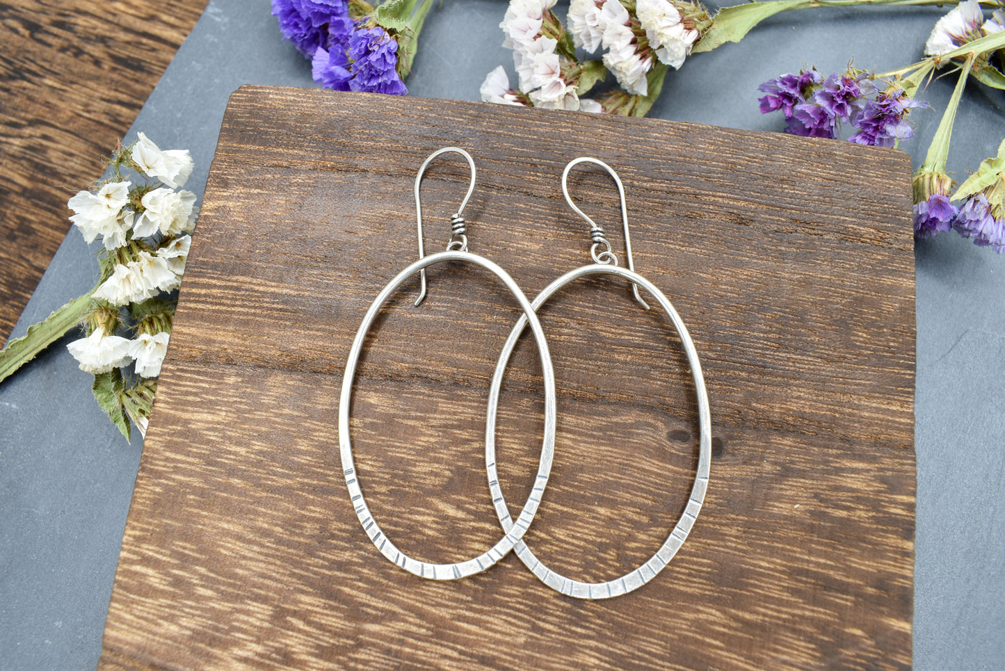 Dashed Open Oval Earrings - Silver