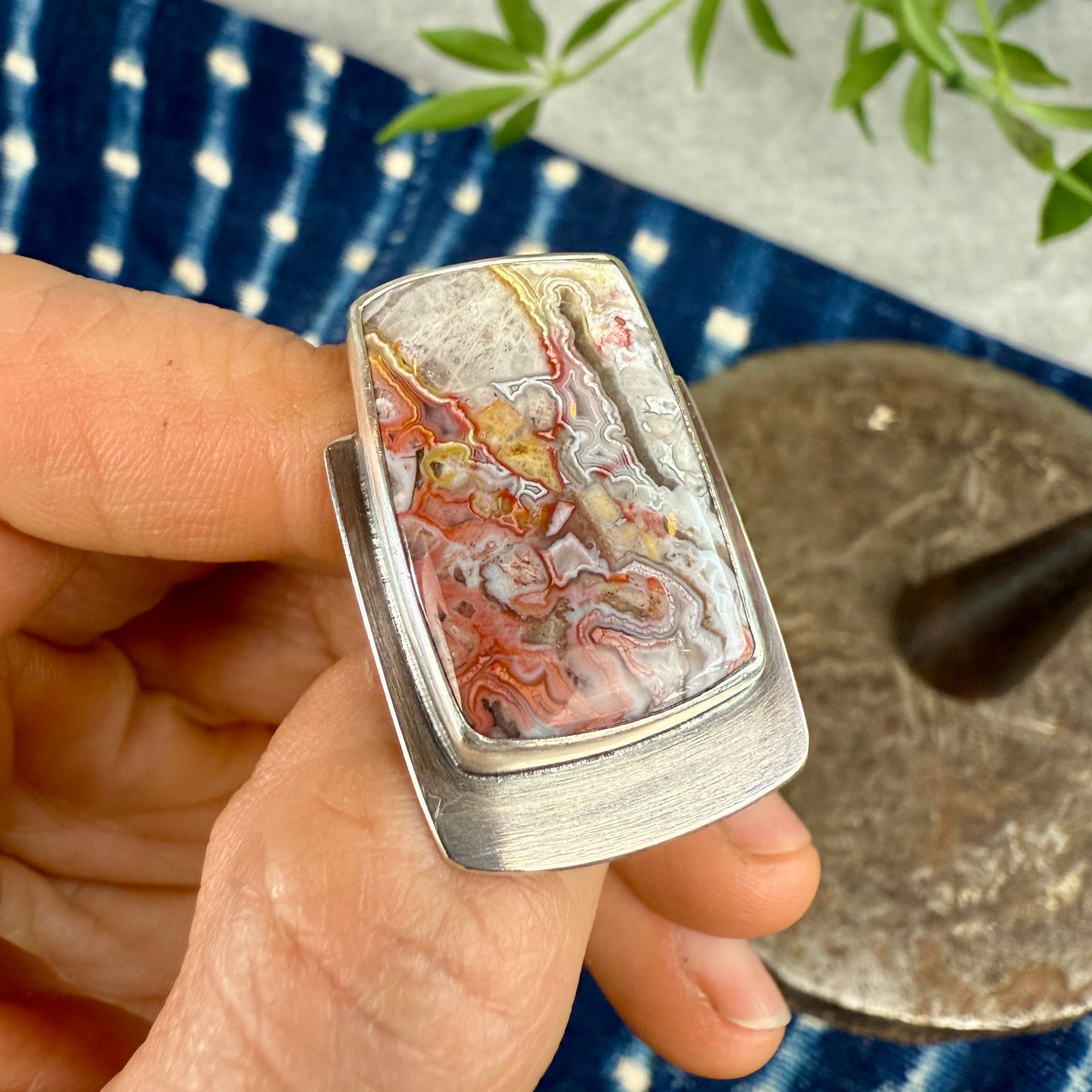 Crazy Lace Agate - Size 7