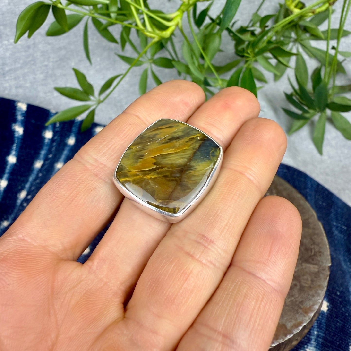 Yellow Agate Ring - Size 9