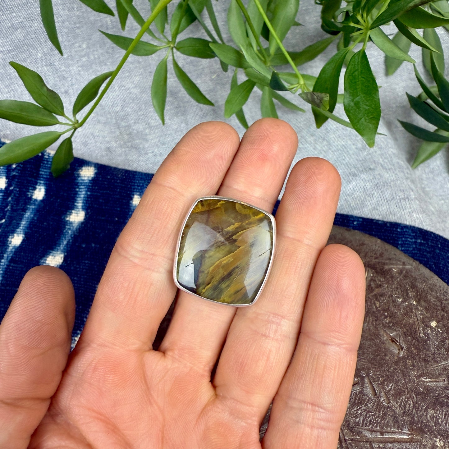 Yellow Agate Ring - Size 9