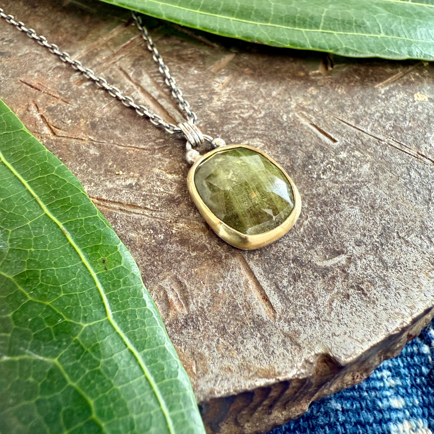 18k Gold, Green Sapphire Necklace