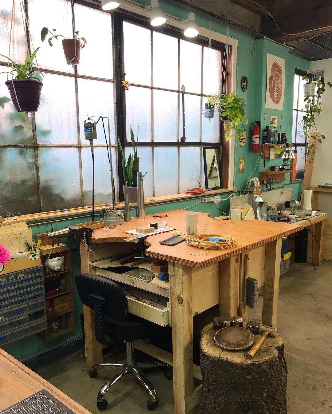 Intro to Stone Setting: Pendants - 6 to 7 hours