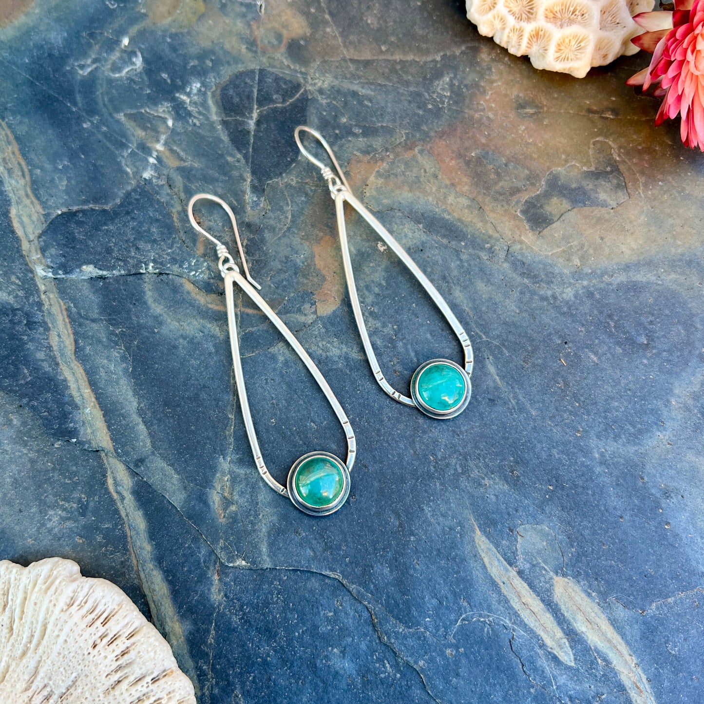 Open Tear Drop with Stone