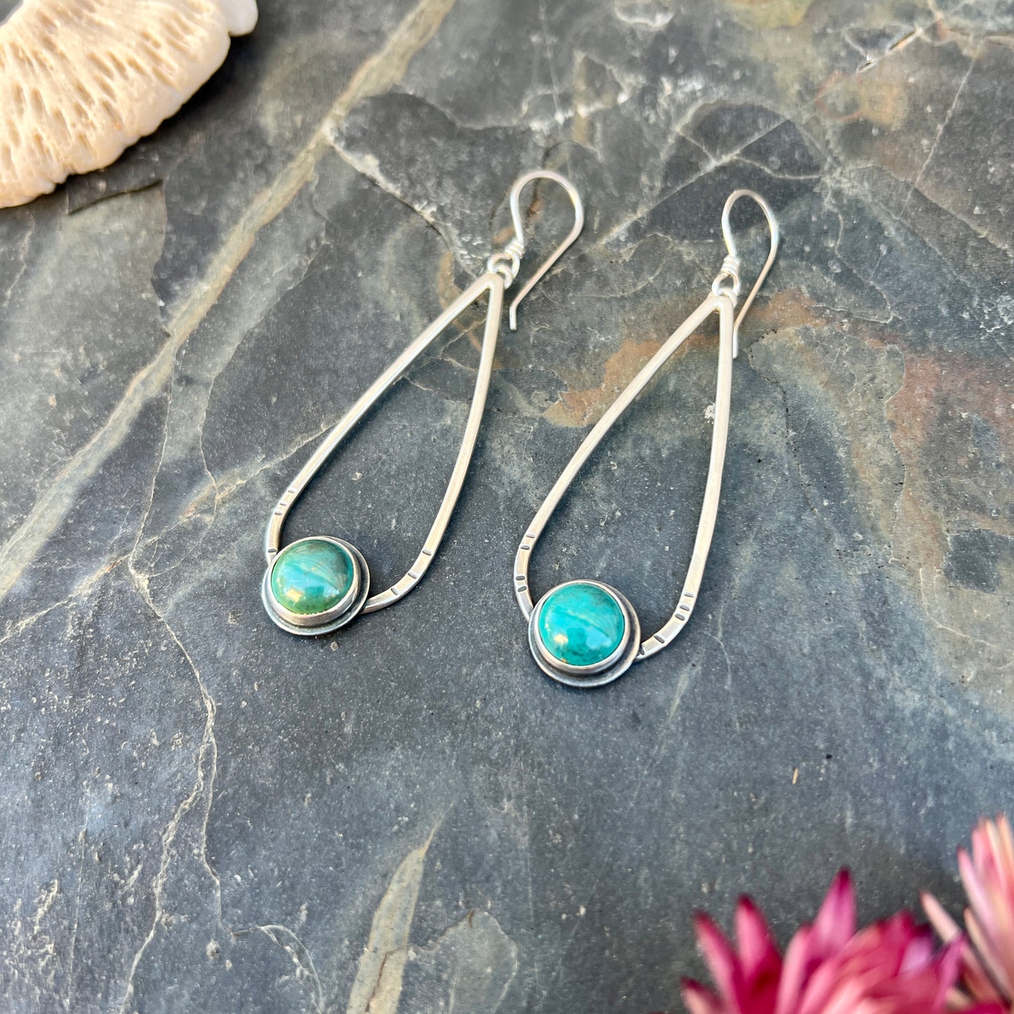 Open Tear Drop with Stone