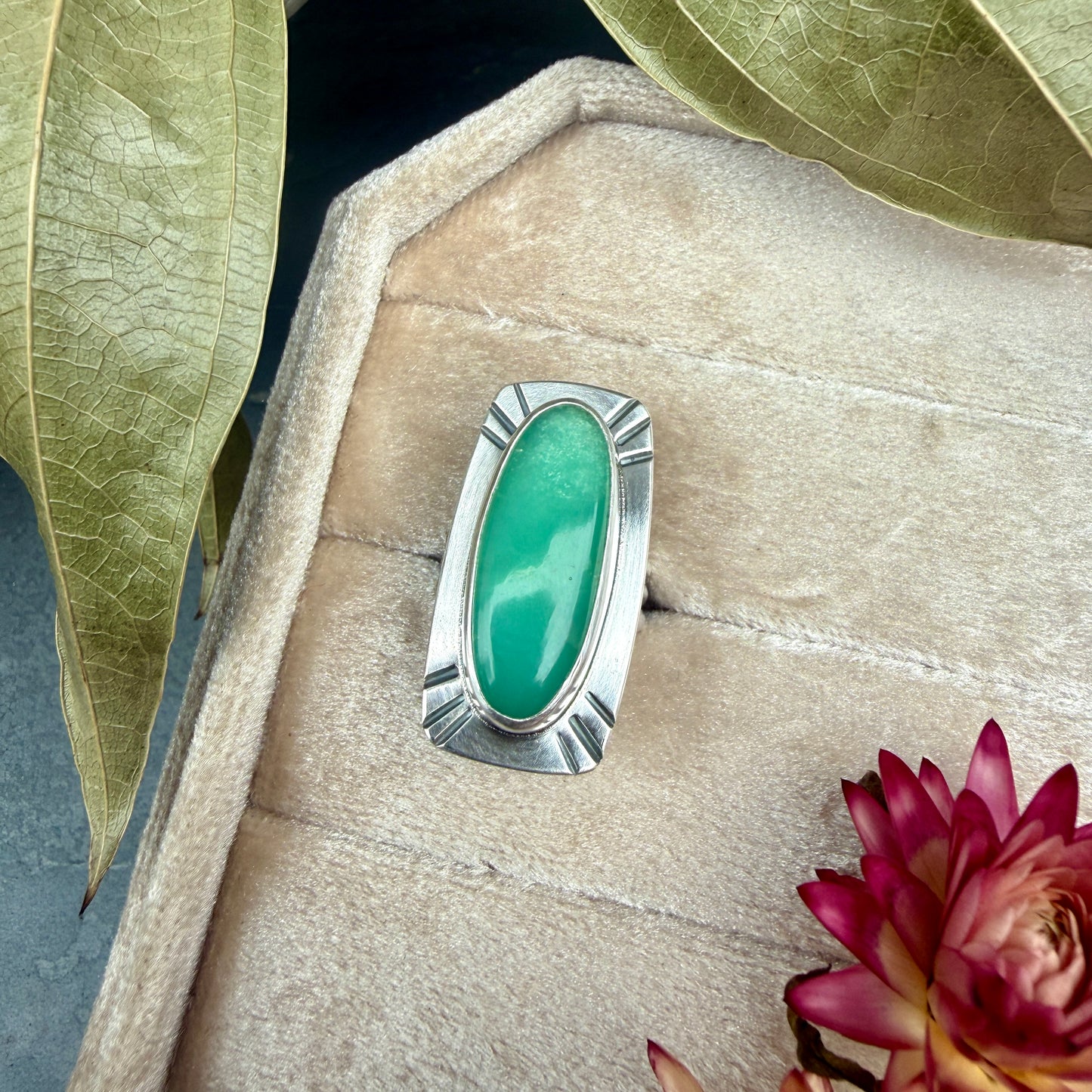 Chrysoprase Rectangle Ring - size 6