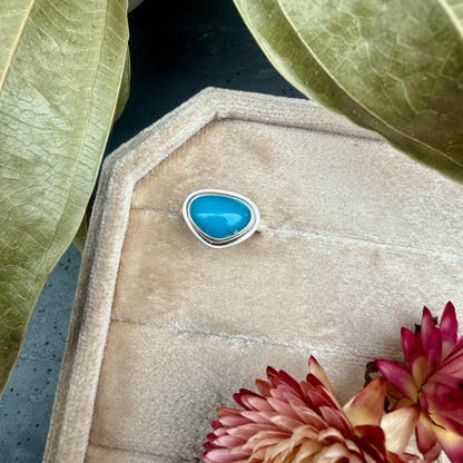 Sleeping Beauty Turquoise Ring - size 5.5