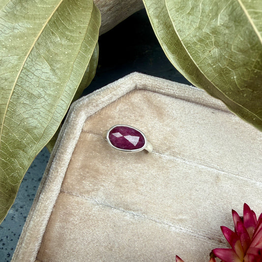 Faceted Pink Sapphire Ring - size 5.75