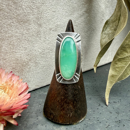 Chrysoprase Rectangle Ring - size 6