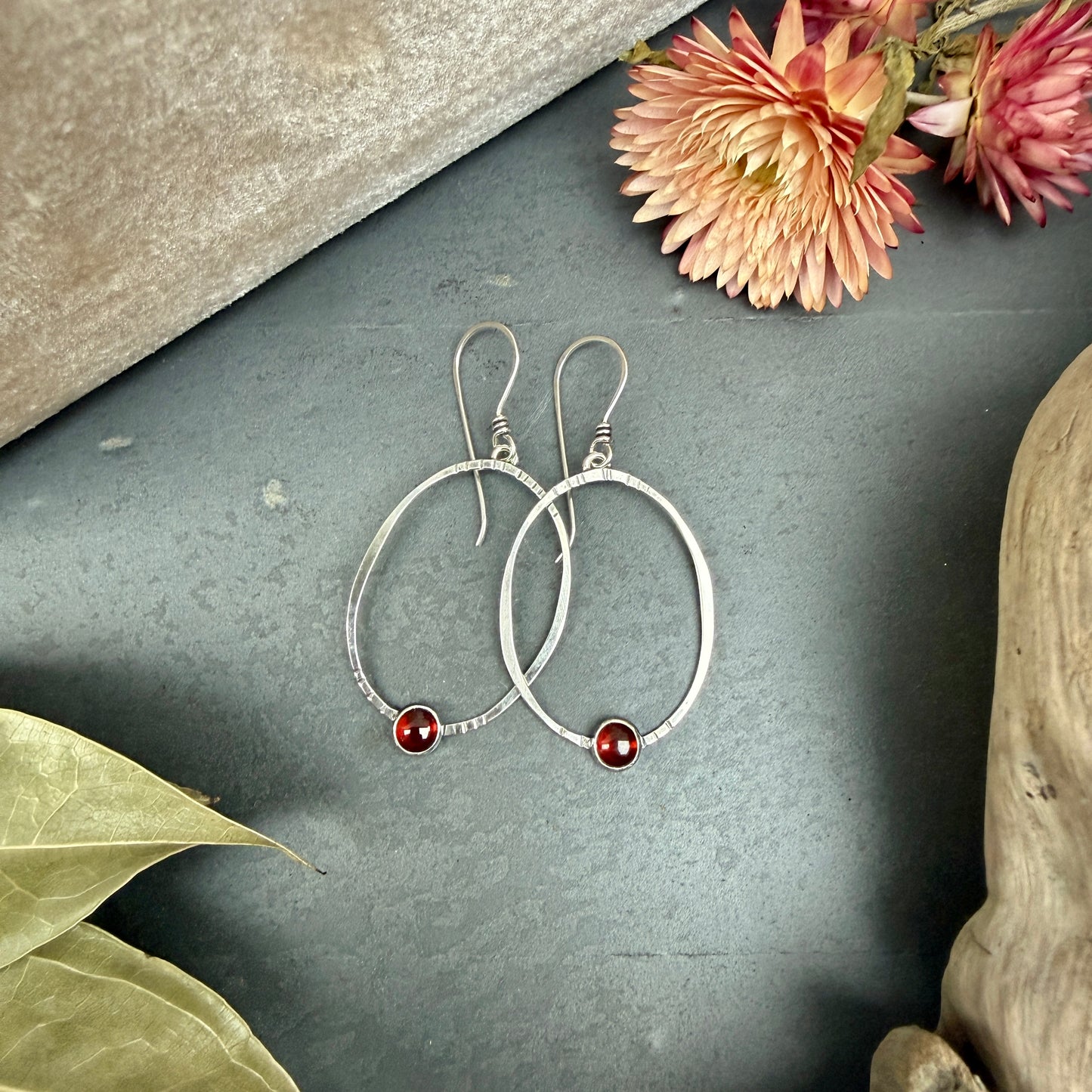 Oval Window Earrings, with garnet - Variation 6