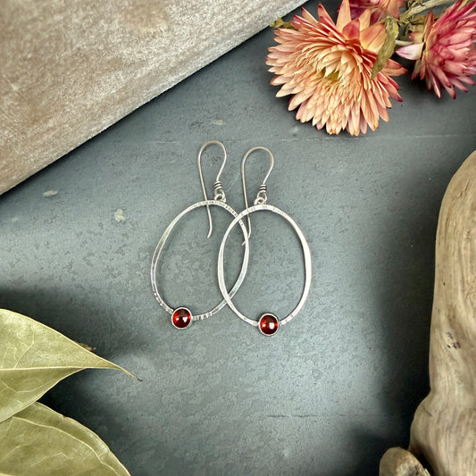 Oval Window Earrings, with garnet - Variation 6
