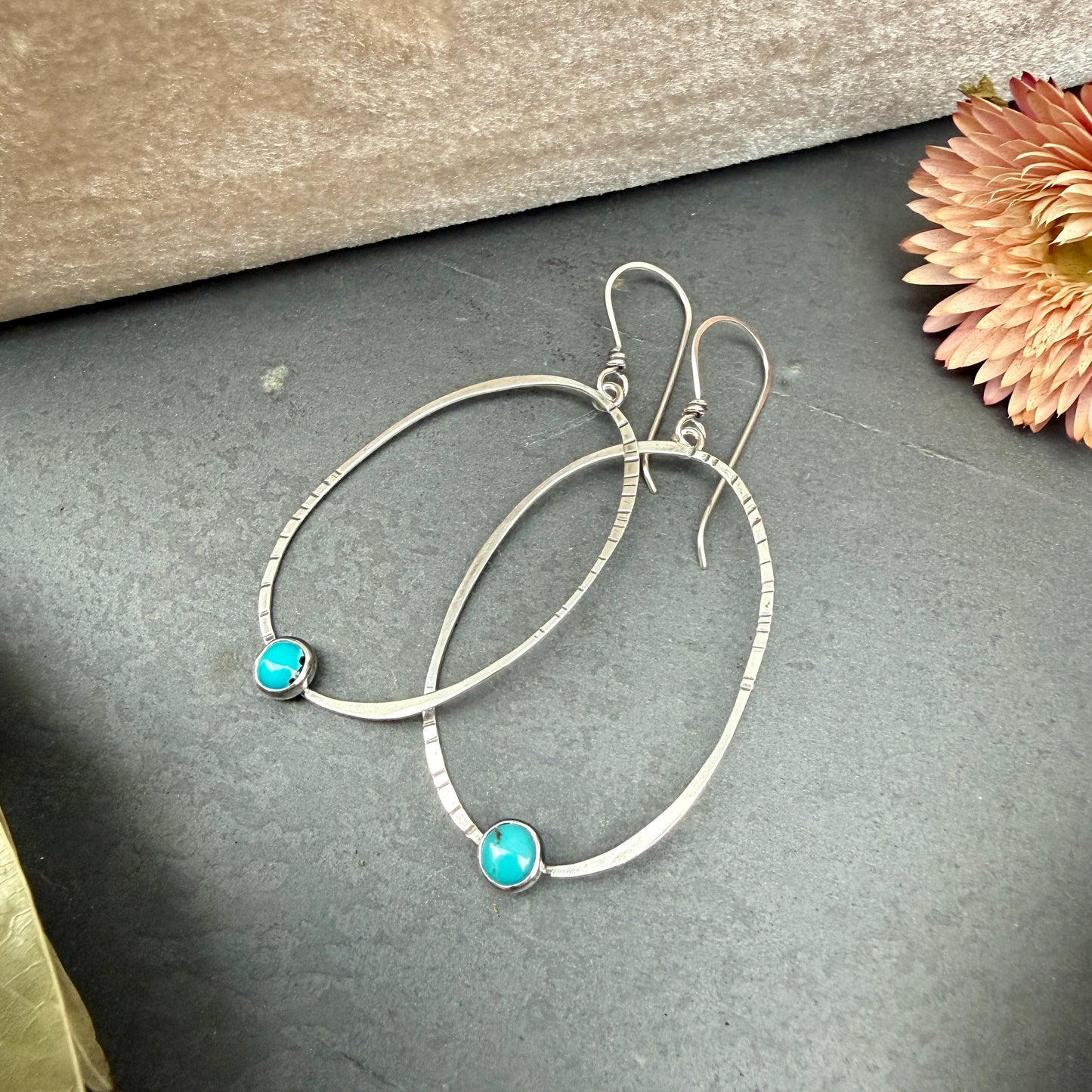 Oval Window Earrings, with turquoise - Variation 8