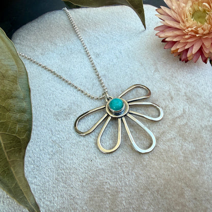 Flower Petals Necklace - Variation 1
