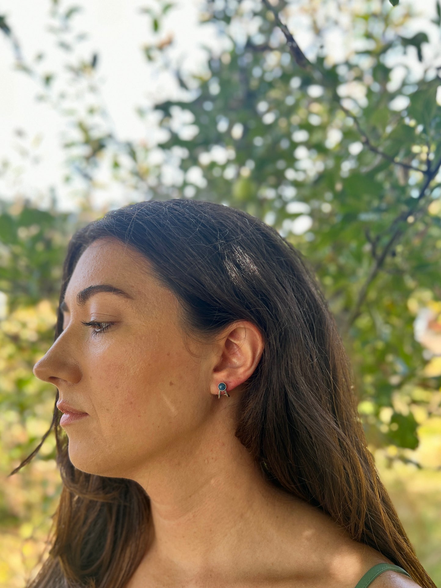 Flow Studs with Stone